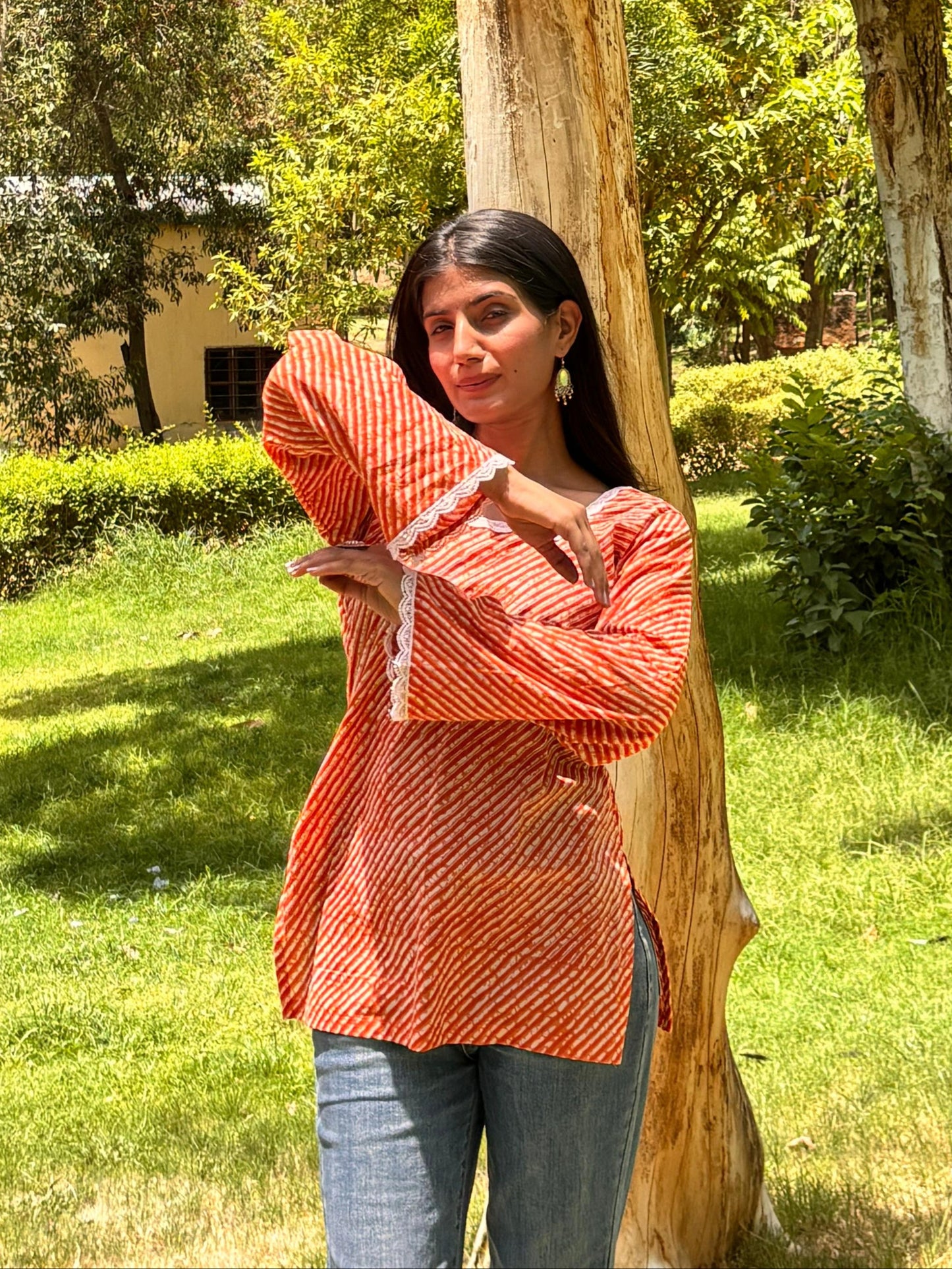 Satrangi Laheriya Kurti
