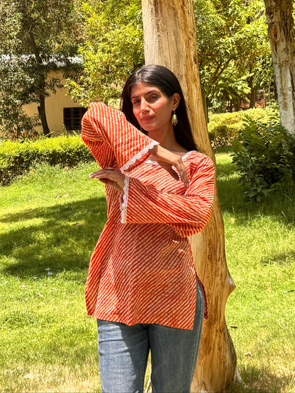 Satrangi Laheriya Kurti